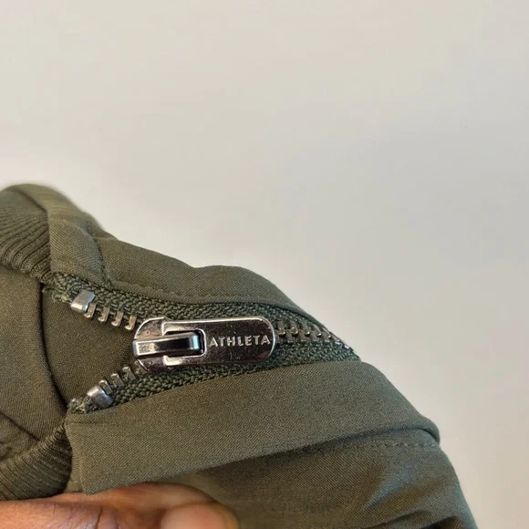 Athleta Brooklyn Utility Jumpsuit Olive Green Style 824834 14 - Picture 7 of 16